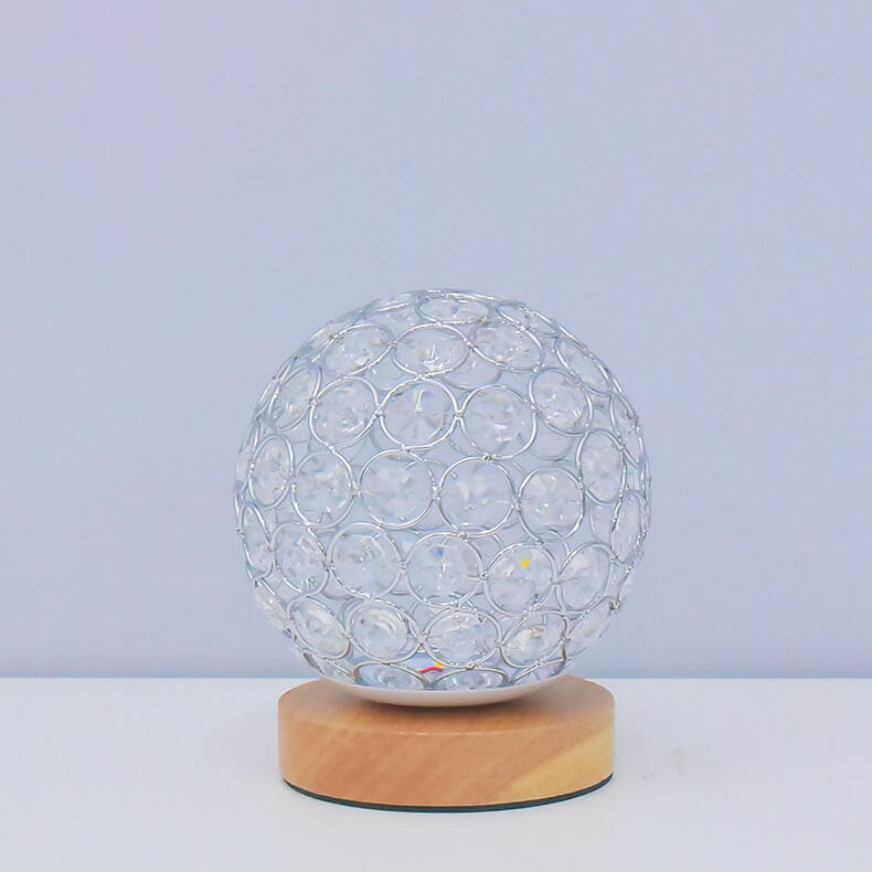 Lampe de table de chevet LED ronde rechargeable par USB NovaGlow dans un style minimaliste moderne