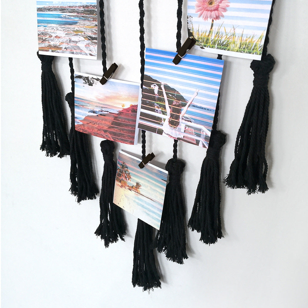 Décoration murale en corde avec pompons et clips en bois, 41 × 66 cm, couleurs Beige ou Noir