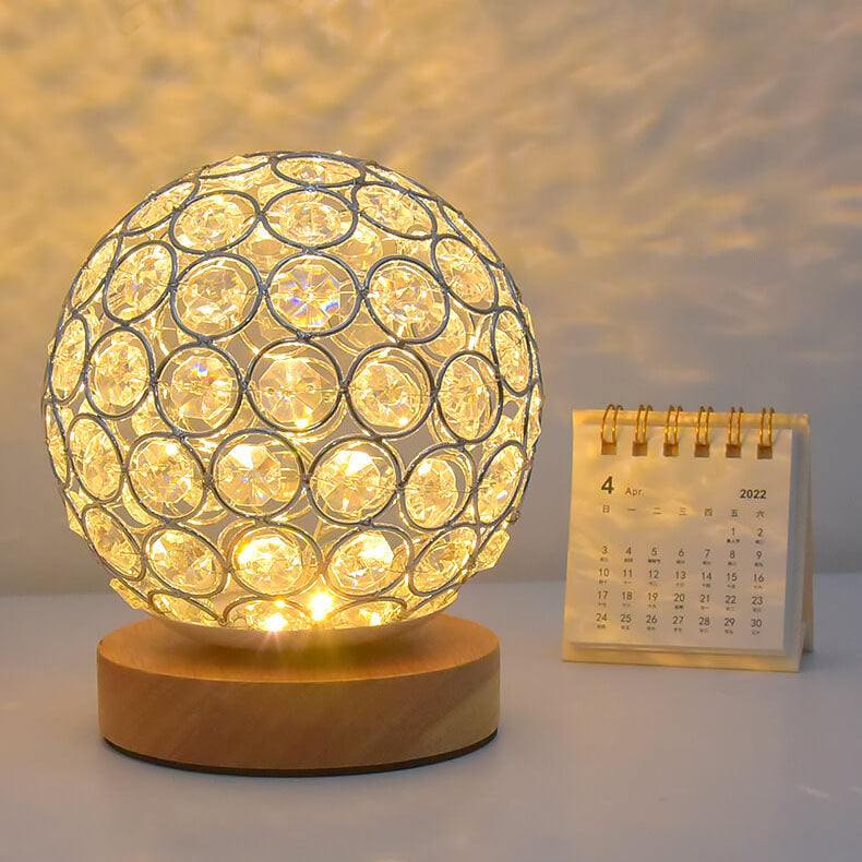 Lampe de table de chevet LED ronde rechargeable par USB NovaGlow dans un style minimaliste moderne