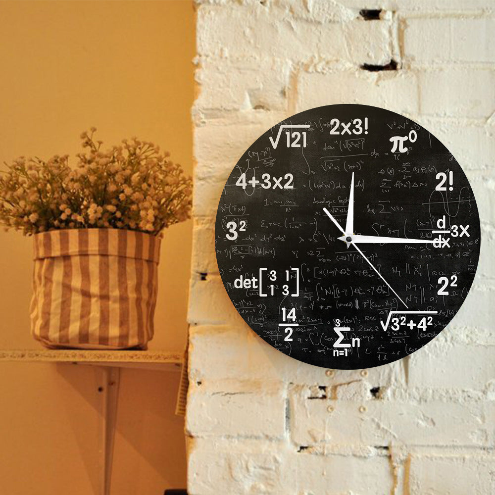 Horloge murale mathématique | Conception de formule noire