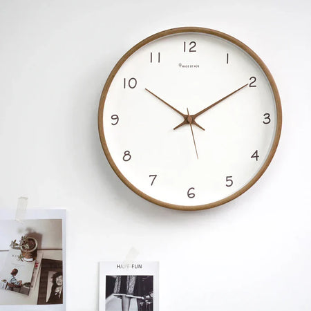 Horloge murale silencieuse et élégante – Pour une finition intérieure paisible et élégante