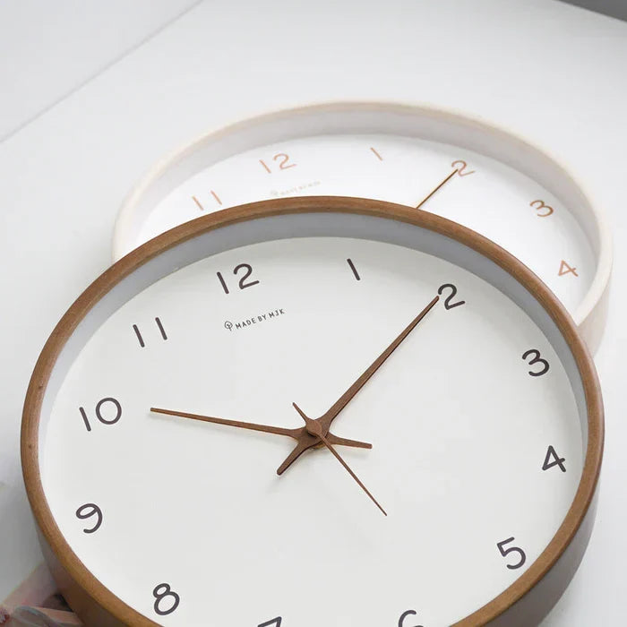 Horloge murale silencieuse et élégante – Pour une finition intérieure paisible et élégante