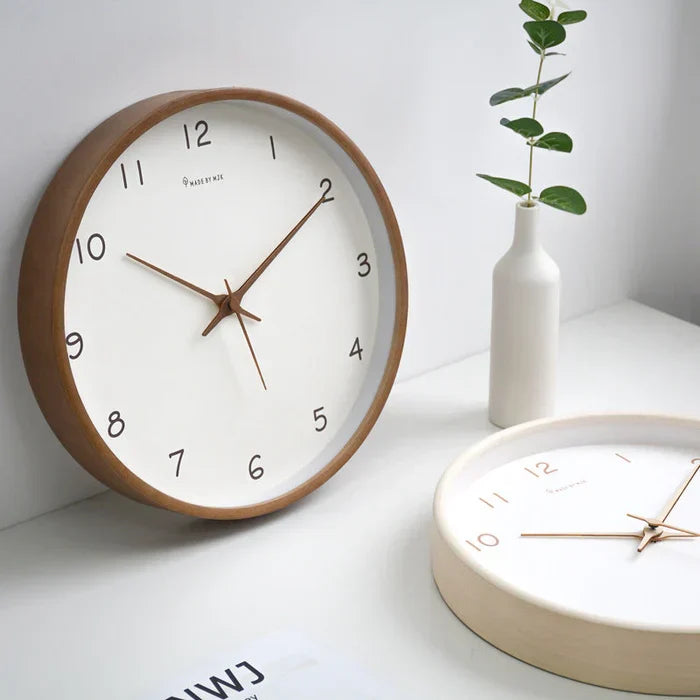 Horloge murale silencieuse et élégante – Pour une finition intérieure paisible et élégante