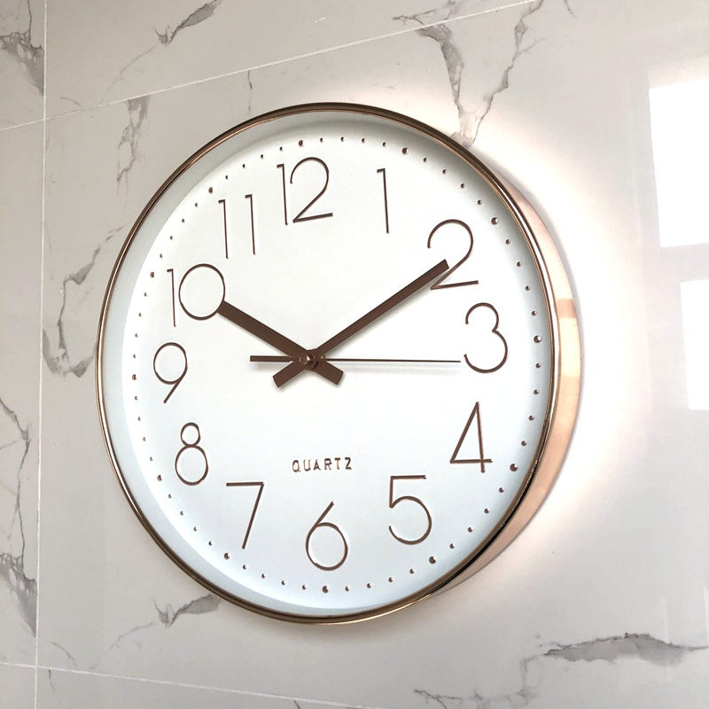 Horloge murale au design moderne en bois