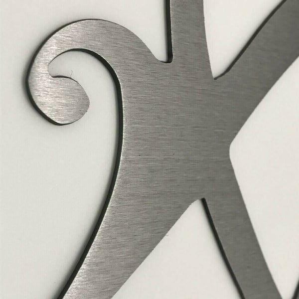 Décoration murale InfinityHeart – Sculpture murale en fer avec symbole de l'amour éternel