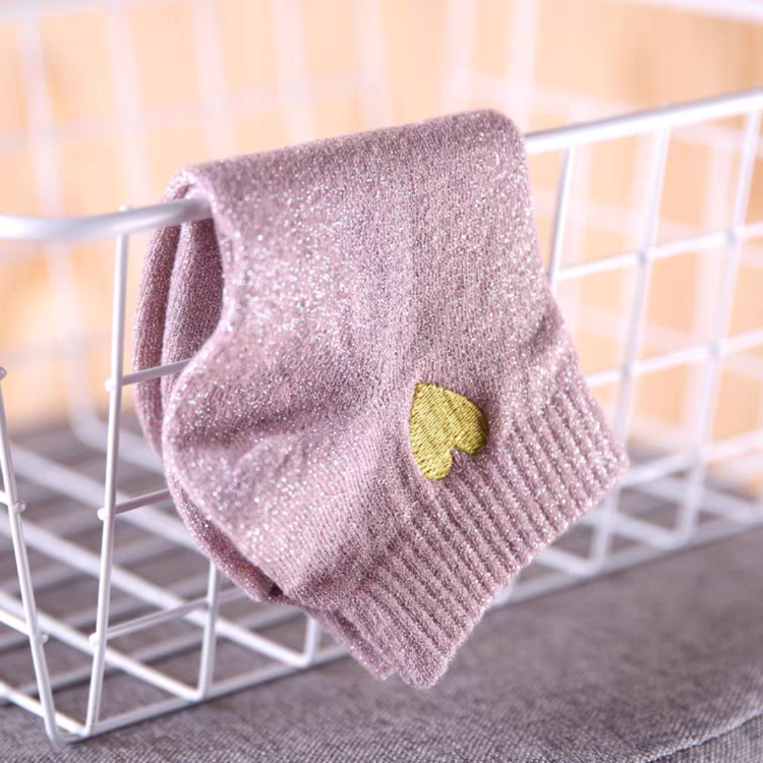 Chaussettes Brillantes Femme – Broderie Cœur Doré & Fils Métalliques Étincelants