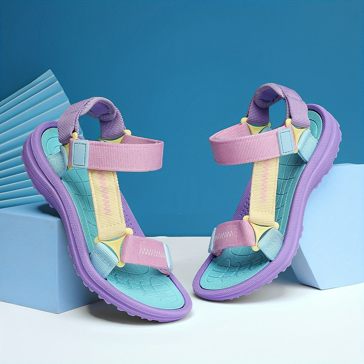 Sandales confortables pour filles, à lanières réglables et semelle légère