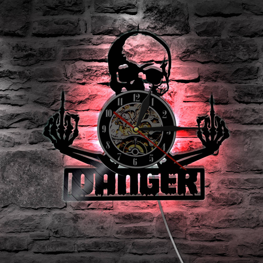 Horloge murale crâne | Design gothique moderne en vinyle.