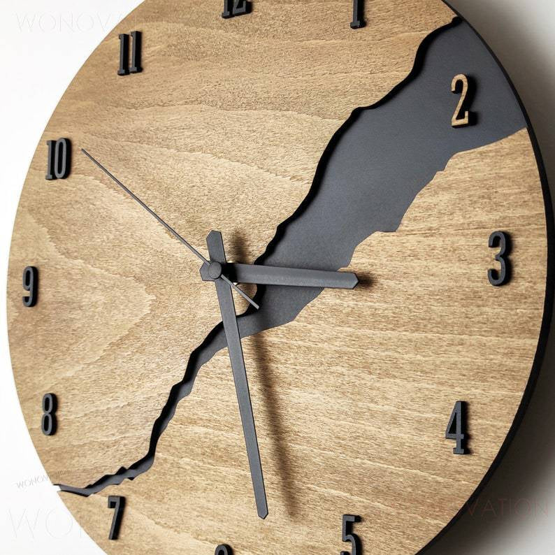 Horloge murale en bois 30x30 cm avec affichage des chiffres ou division de lignes design naturel salon cuisine bureau horloge minimaliste de style scandinave | Sansotis