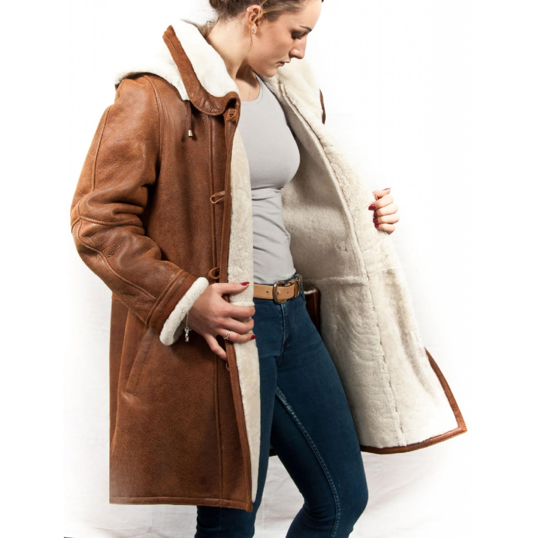 Veste à capuche en peau de mouton douillette pour femme – chaude et décontractée