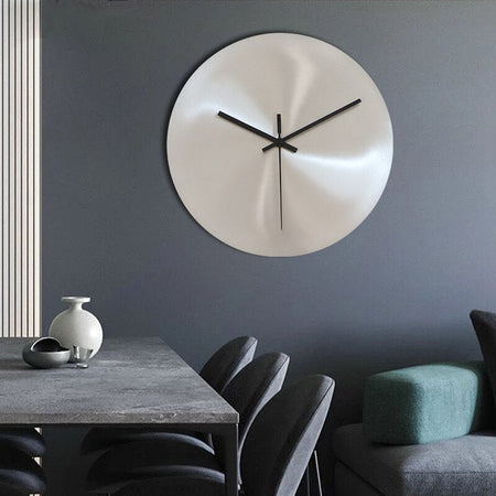 Horloge murale minimaliste | Conception en acier inoxydable brossé