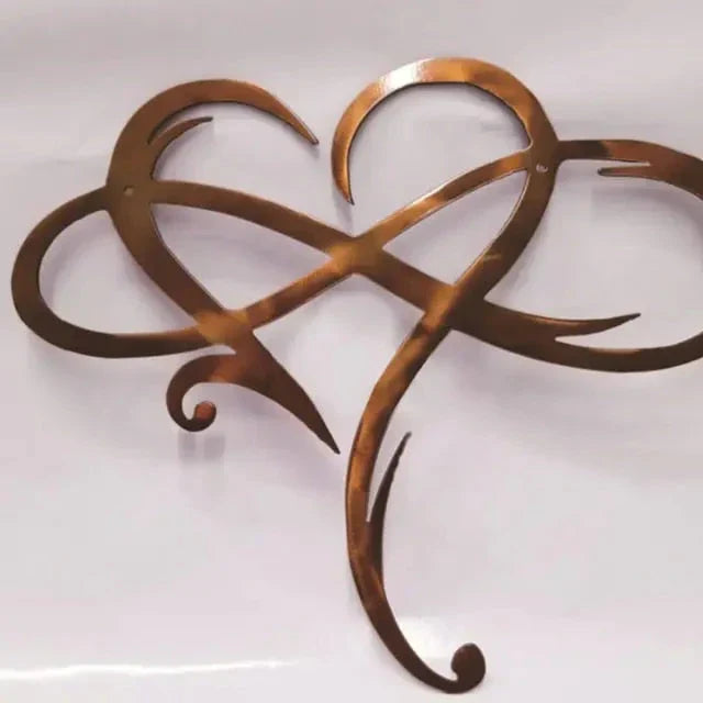 Décoration murale en fer avec coeur infini
