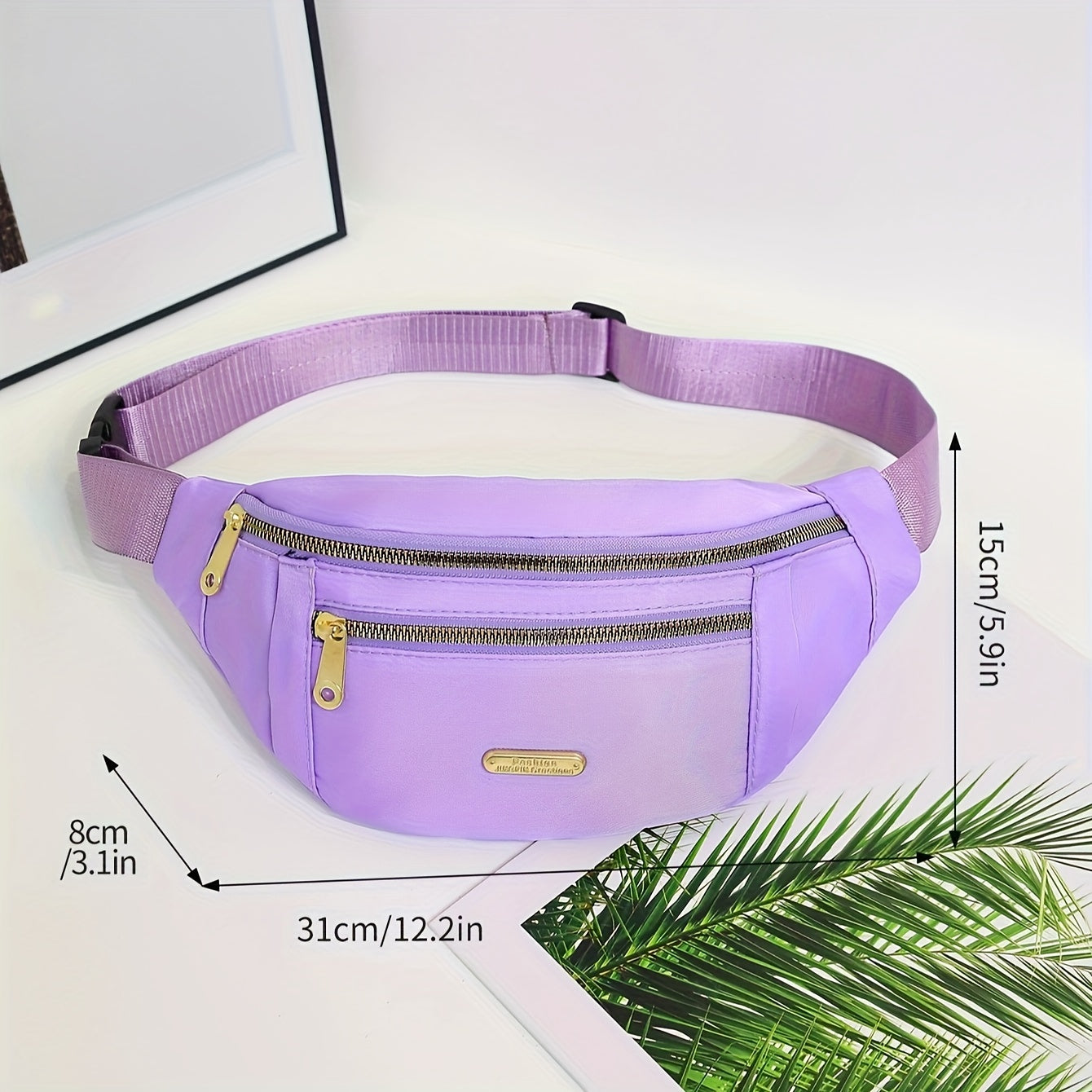 Sac banane léger pour femmes avec plusieurs poches zippées et une sangle réglable