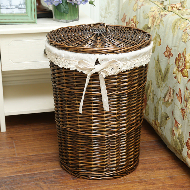 Panier à linge pour femme en matériau naturel tressé avec doublure en tissu décoratif