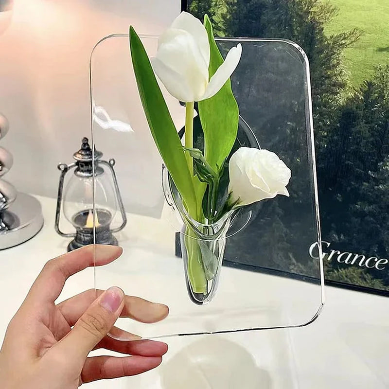 Cadre photo, vase, arrangement floral, ornement de bureau