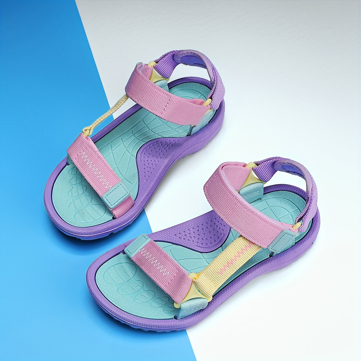 Sandales confortables pour filles, à lanières réglables et semelle légère