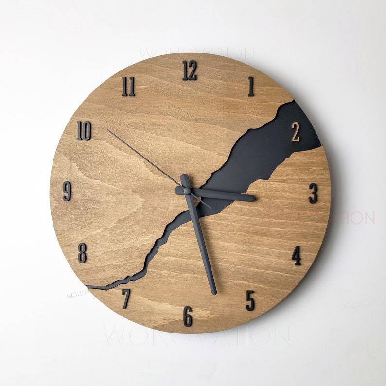 Horloge murale en bois 30x30 cm avec affichage des chiffres ou division de lignes design naturel salon cuisine bureau horloge minimaliste de style scandinave | Sansotis