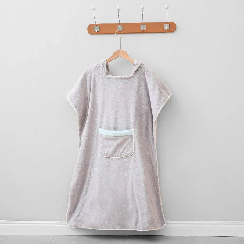 Peignoir Douillet – Confort Ultime pour la Détente et la Praticité
