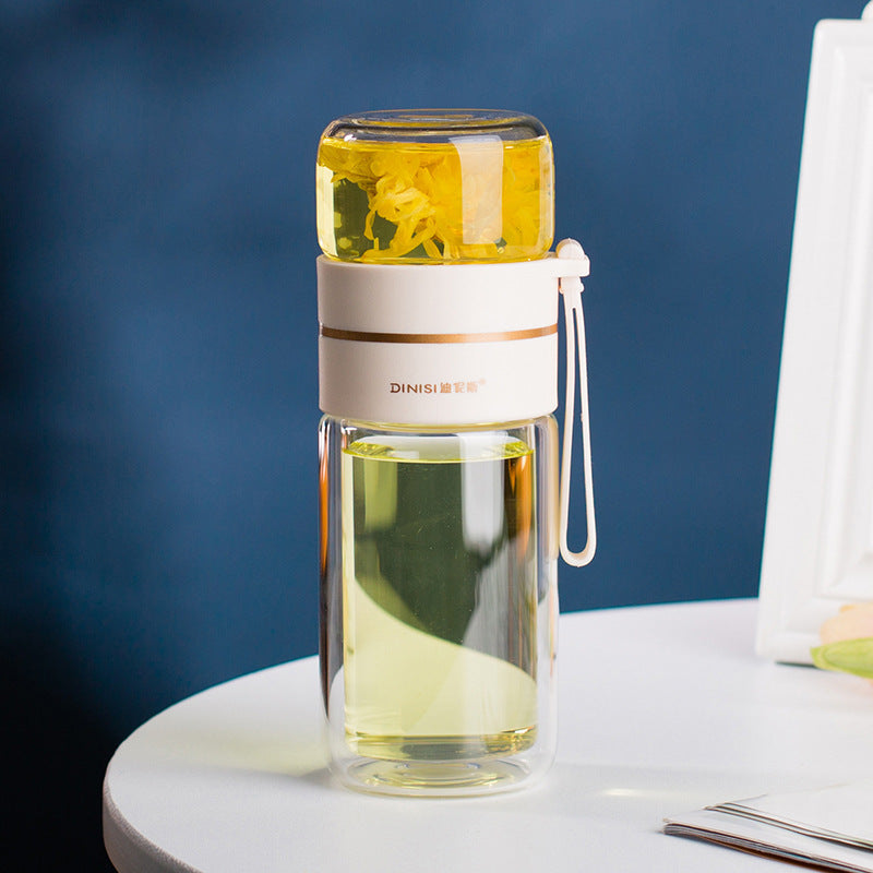 Bouteille avec design de séparation thé-eau