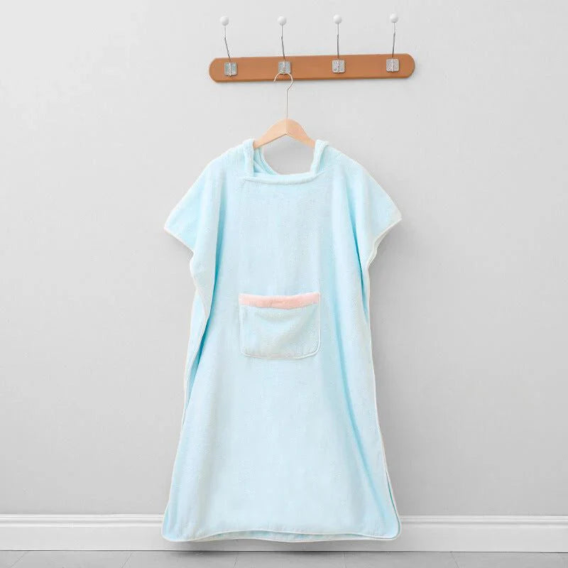 Peignoir Douillet – Confort Ultime pour la Détente et la Praticité