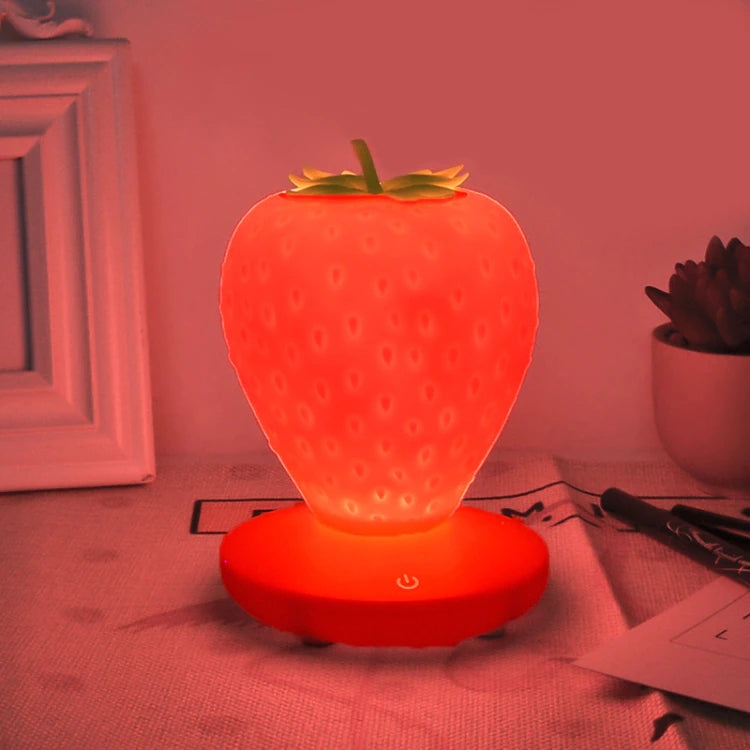 Lampe de table de nuit aux fraises