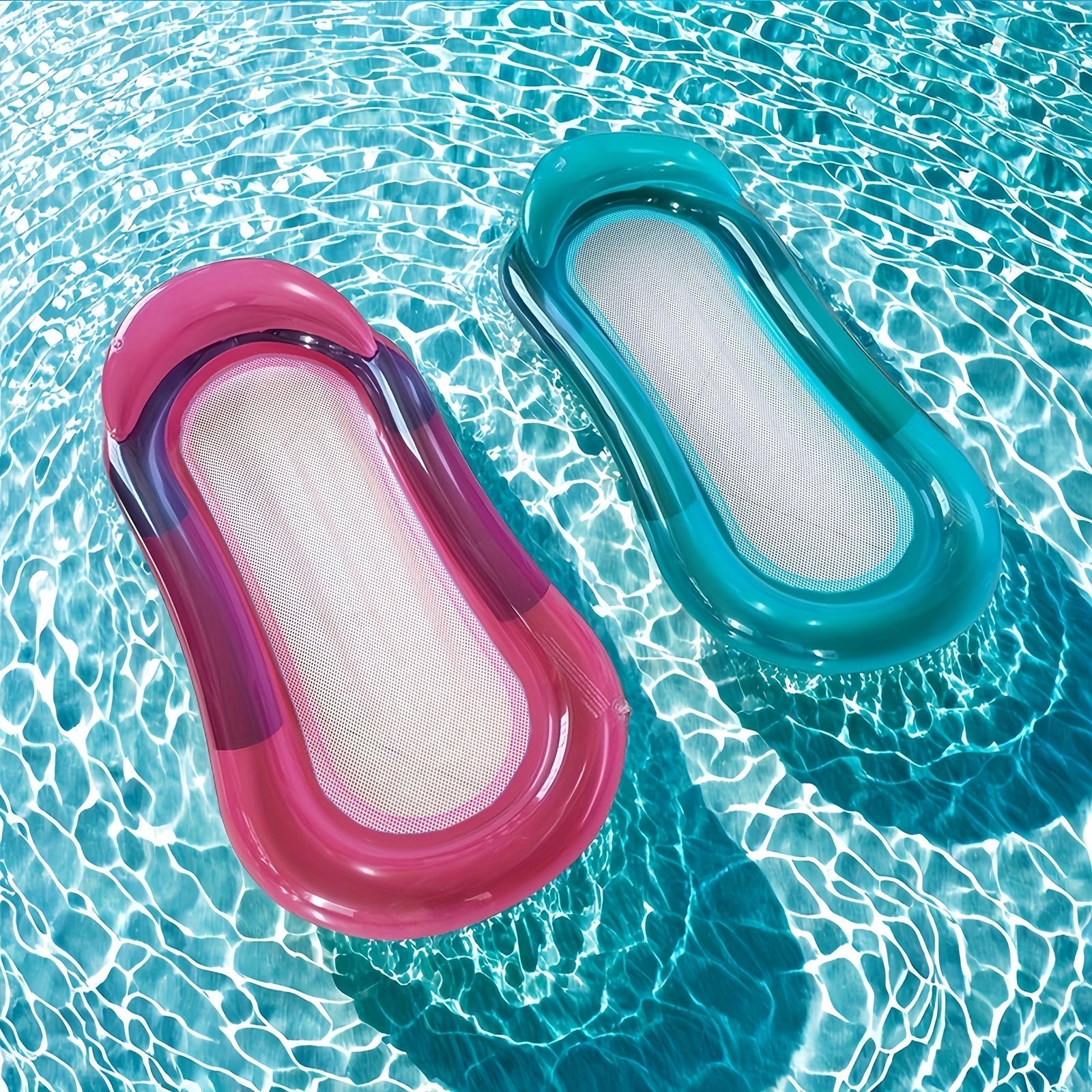 Matelas gonflable de piscine avec dossier et surface en maille pour la détente dans l'eau