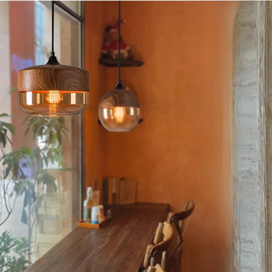 Lampe suspendue scandinave en verre aspect bois – Éclairage design chaleureux pour salon et salle à manger | Sansotis