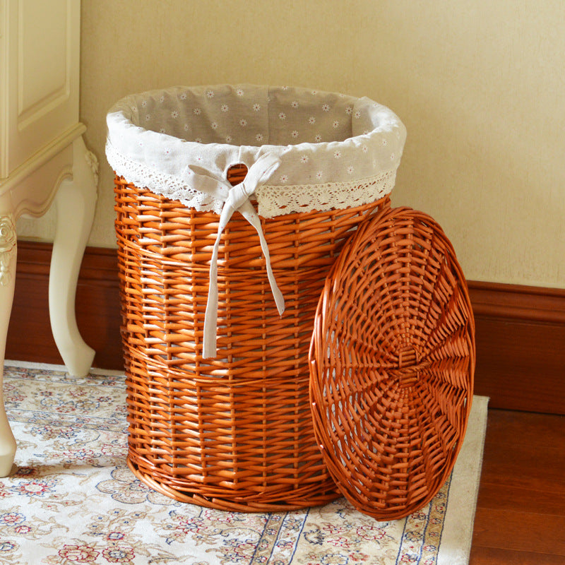 Panier à linge pour femme en matériau naturel tressé avec doublure en tissu décoratif