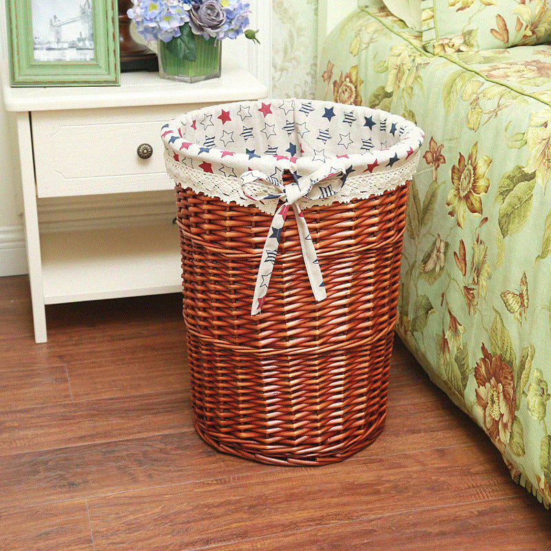 Panier à linge pour femme en matériau naturel tressé avec doublure en tissu décoratif