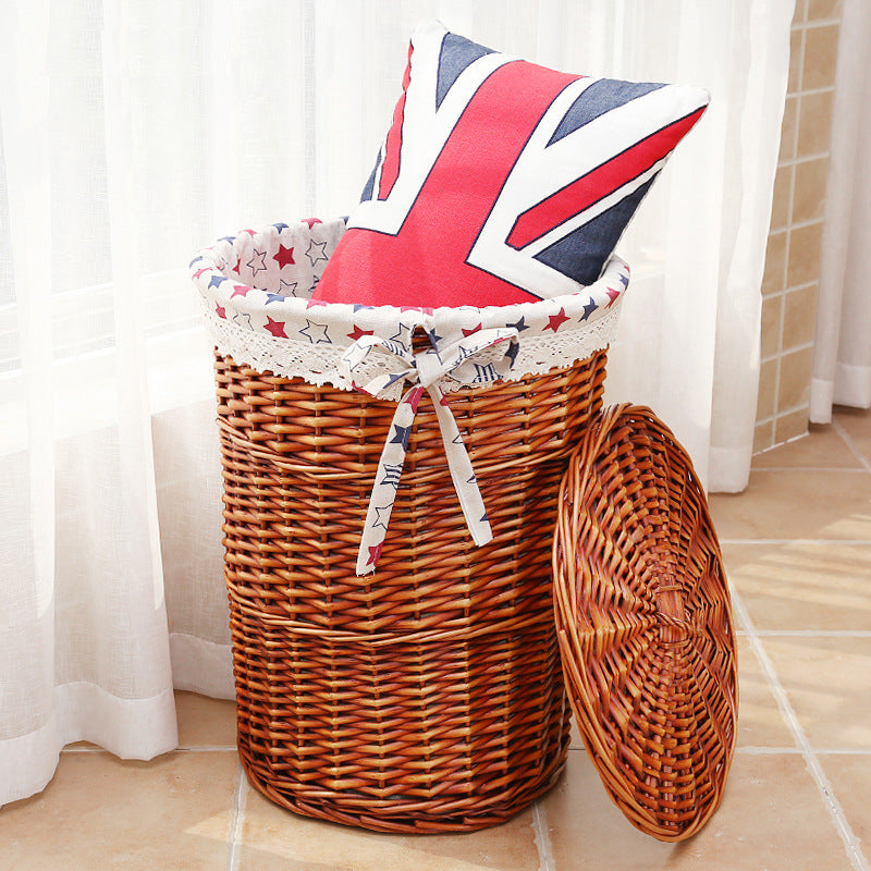 Panier à linge pour femme en matériau naturel tressé avec doublure en tissu décoratif