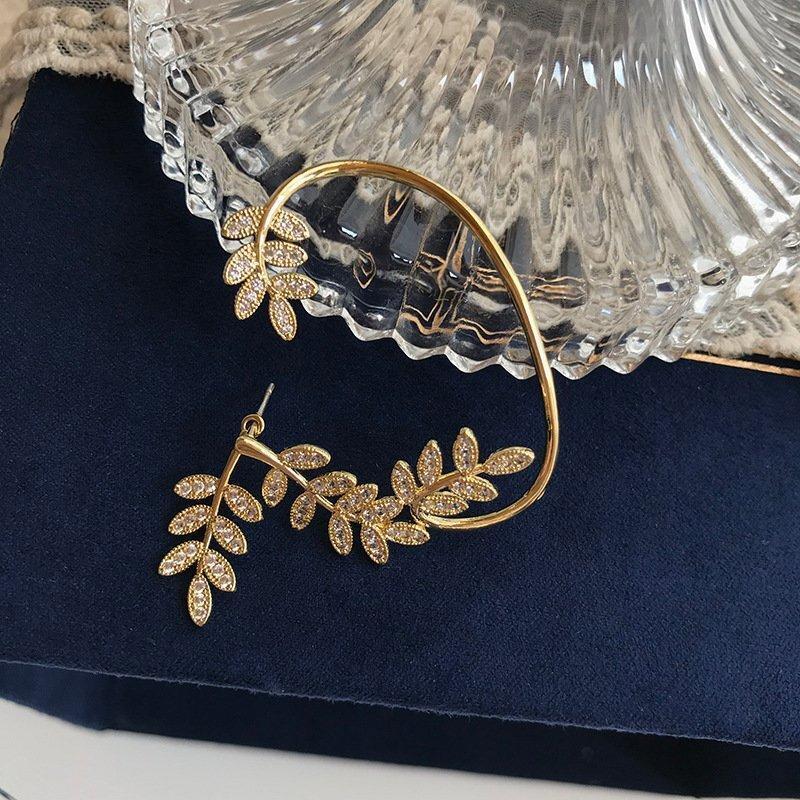 Boucles d'oreilles en zircon brillant