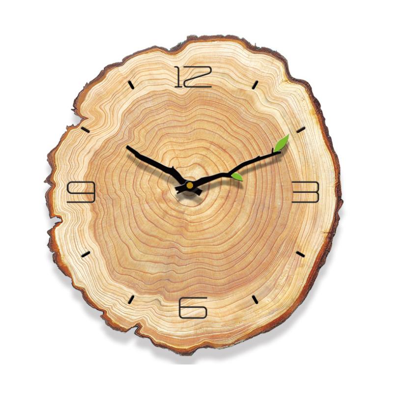 Horloge murale à trois anneaux