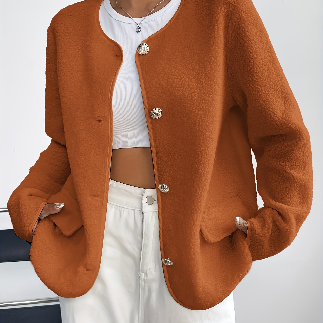 Veste élégante pour femme avec boutons – Intemporelle et douce pour l'automne et l'hiver