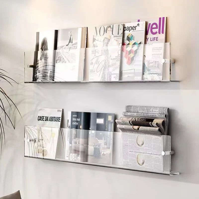 Étagère murale en acrylique ClearLine pour magazines – design transparent et durable, installation facile, disponible en 30/40/50 cm