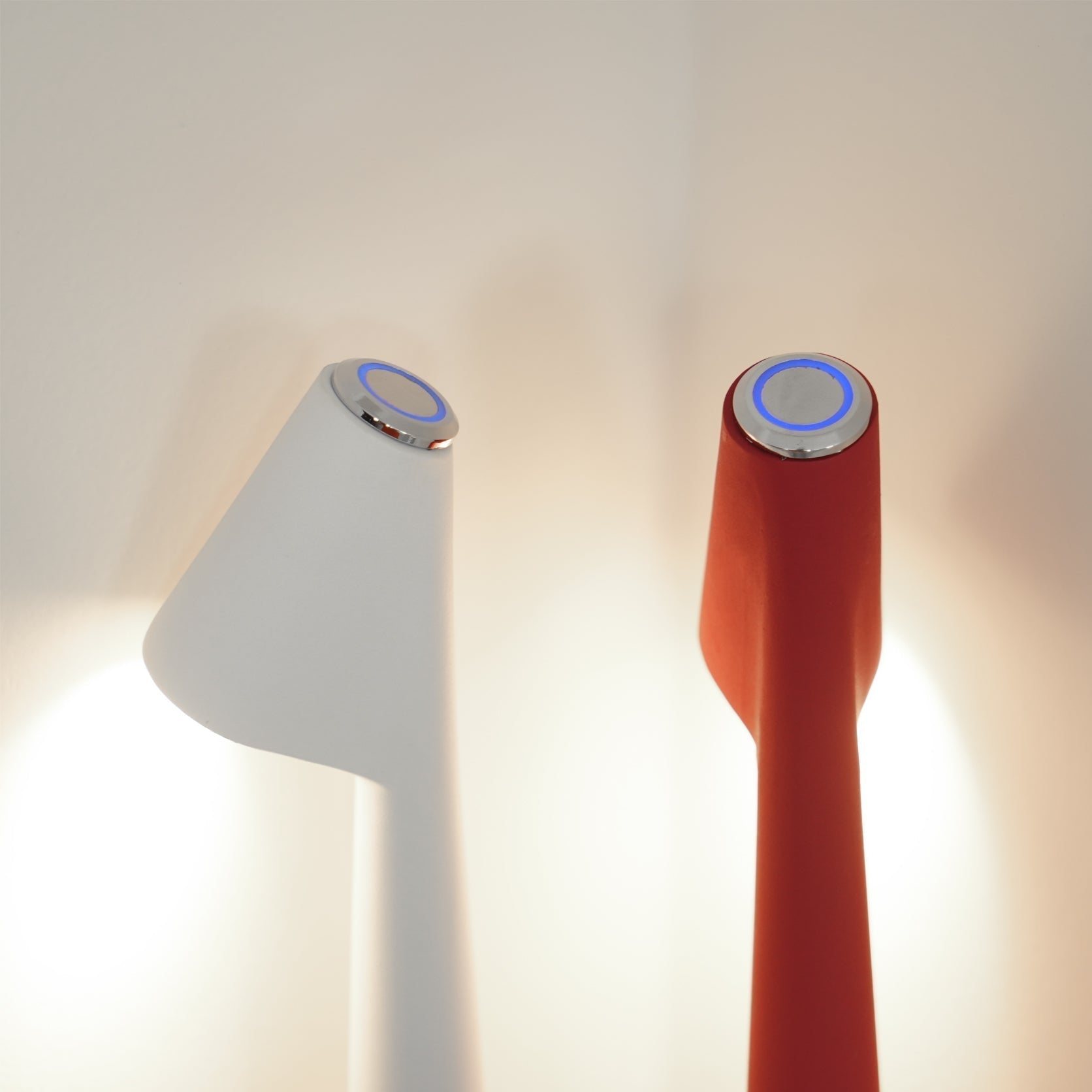Lampe de bureau LED moderne | Conception rechargeable à commande tactile