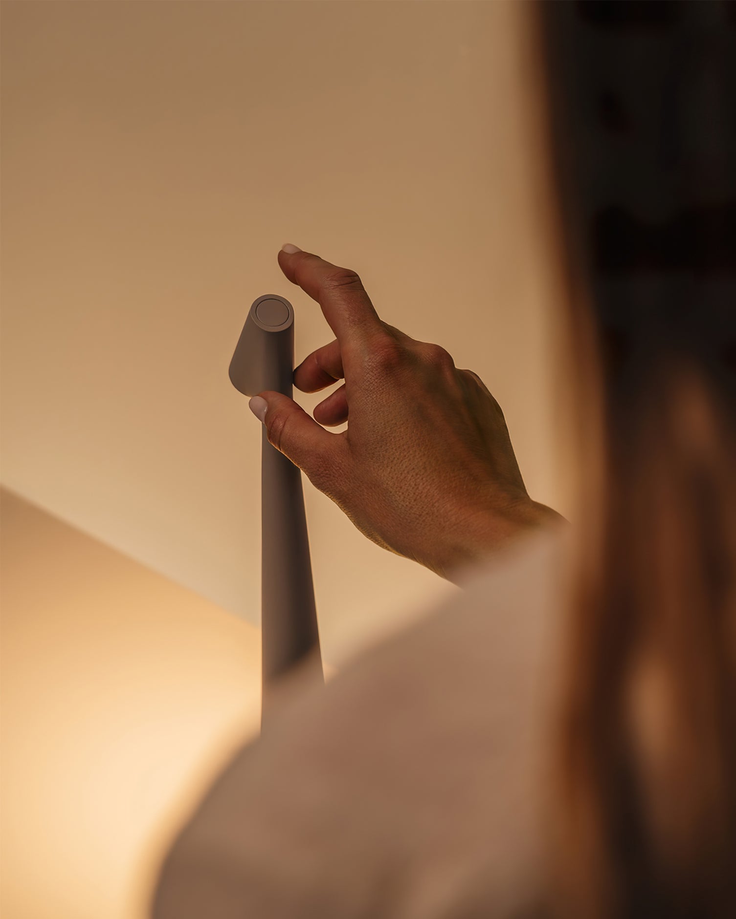 Lampe de bureau LED moderne | Conception rechargeable à commande tactile