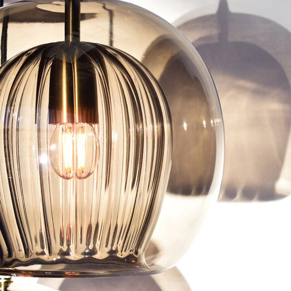 Lampe suspendue en verre moderne | Conception de globe nervuré ambre