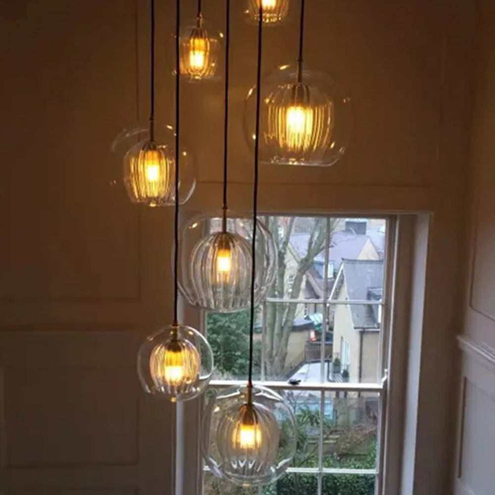 Lampe suspendue en verre moderne | Conception de globe nervuré ambre