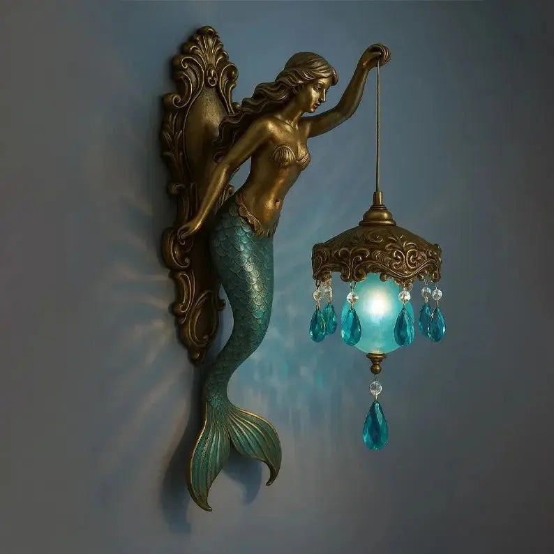 Scanto | Applique murale sirène baroque élégante – Éclairage mural artistique maritime pour pièces atmosphériques