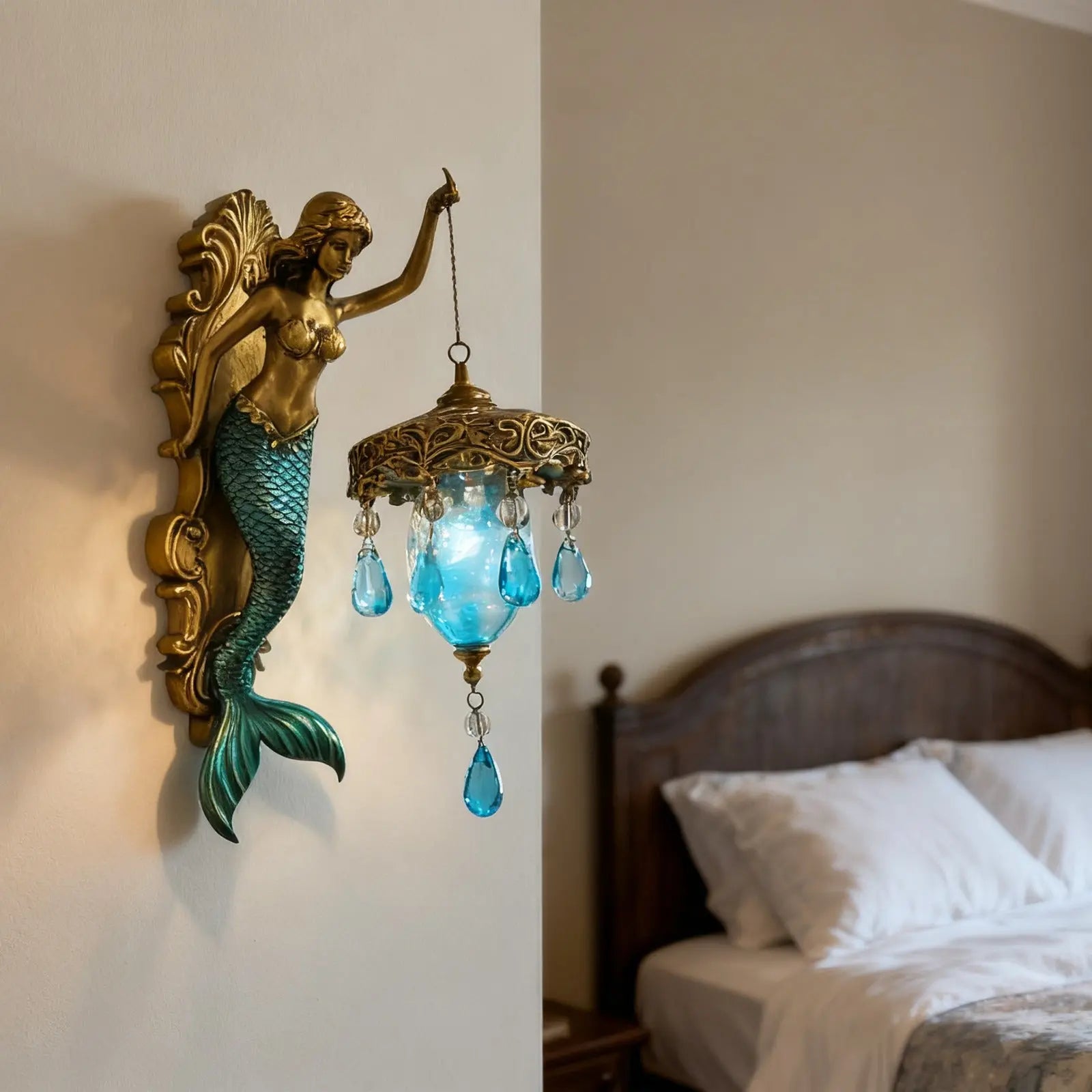 Scanto | Applique murale sirène baroque élégante – Éclairage mural artistique maritime pour pièces atmosphériques