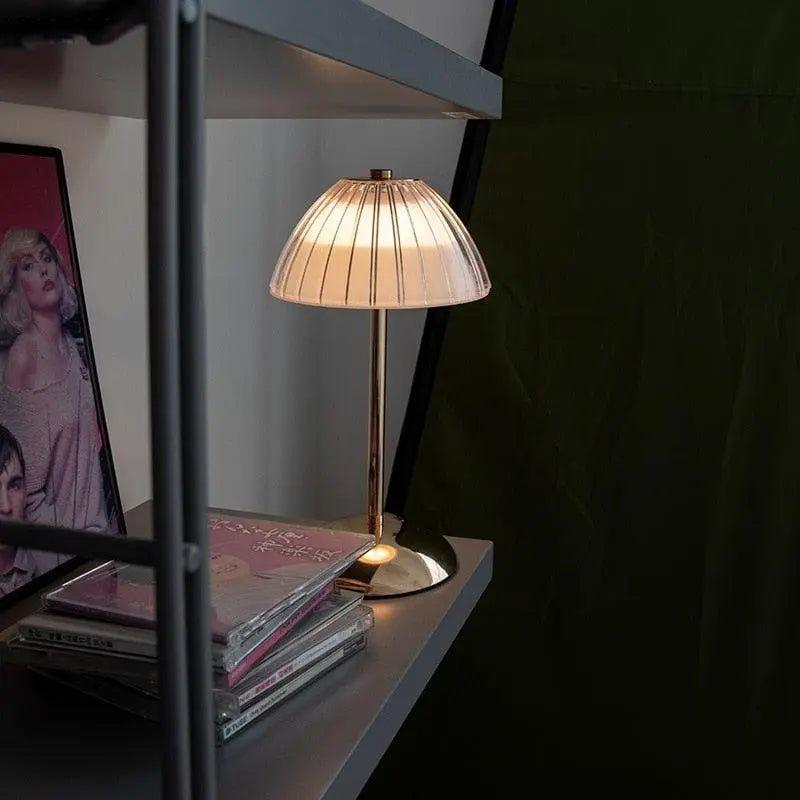 Lampe de chevet LED sans fil, dôme acrylique doré, tactile, 3 couleurs, batterie 2000 mAh