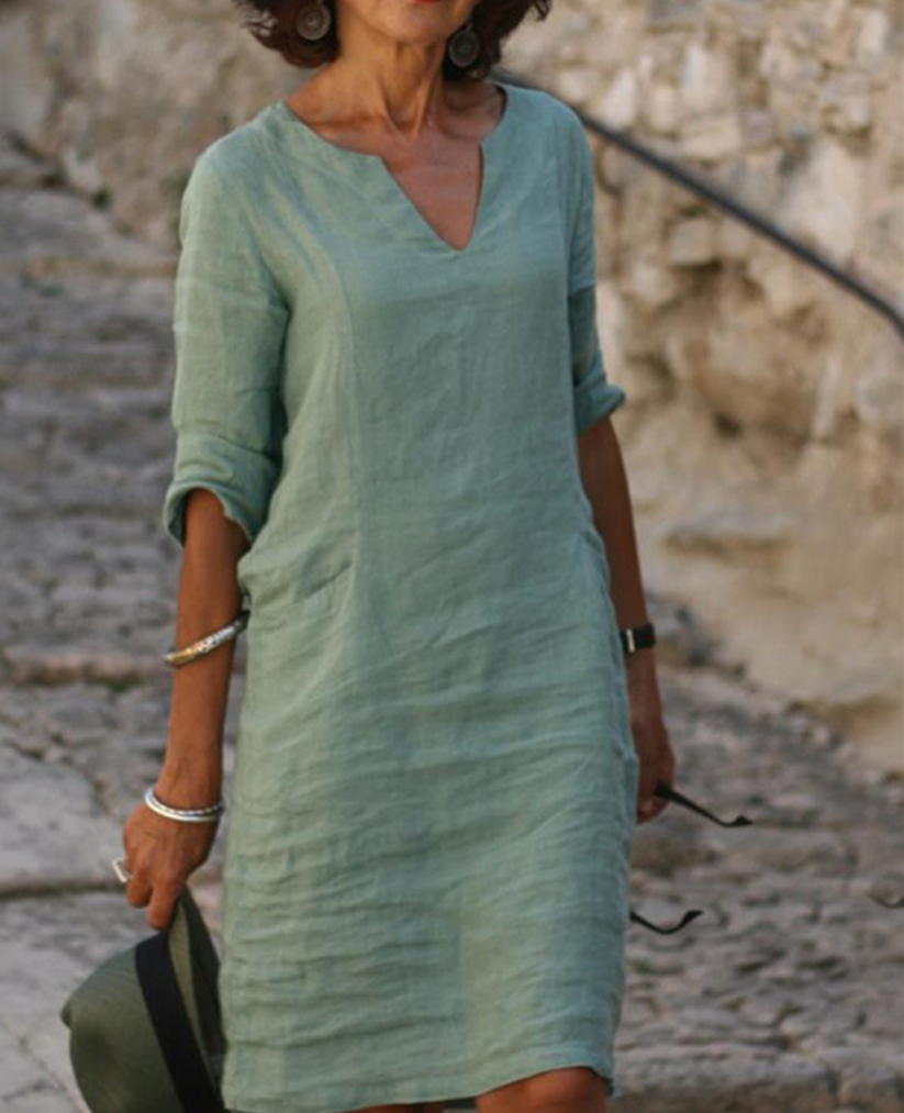 Solènea | Robe Longue en Lin à Manches Longues et Col en V – Élégance Naturelle