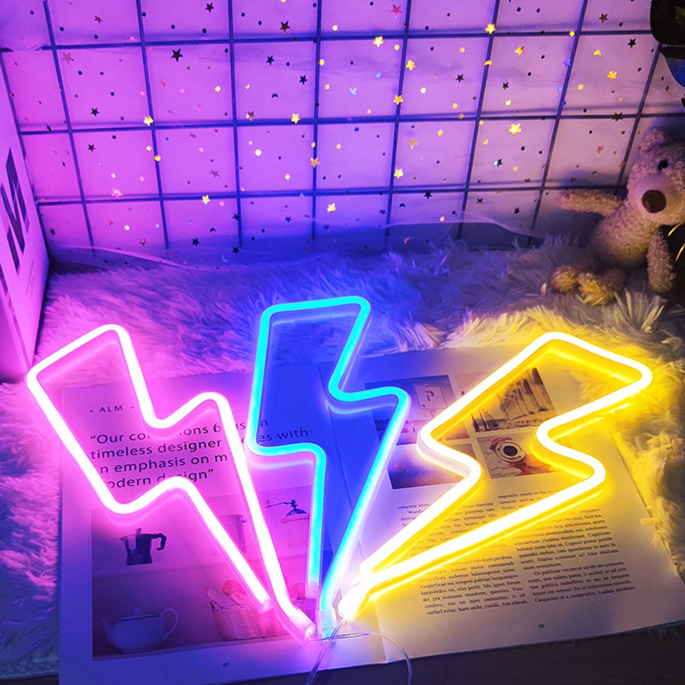 Décoration murale en forme de foudre à LED
