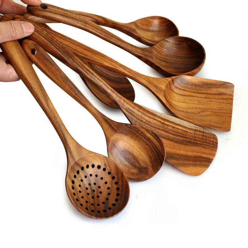 Ensemble d'ustensiles de cuisine 7 pièces en teck - bois naturel, compatibles surfaces antiadhésives, usage quotidien