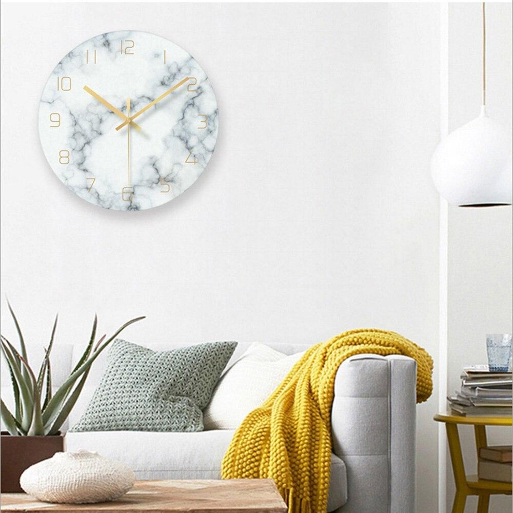 Horloge murale en marbre | Chiffres en or Design nordique