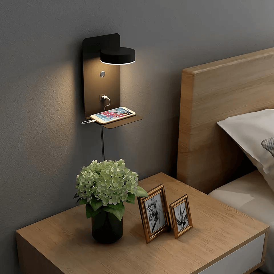 Lampe de nuit BrightSpot avec chargeur – Lampe de bureau LED rotative à 330° avec station de chargement USB-C
