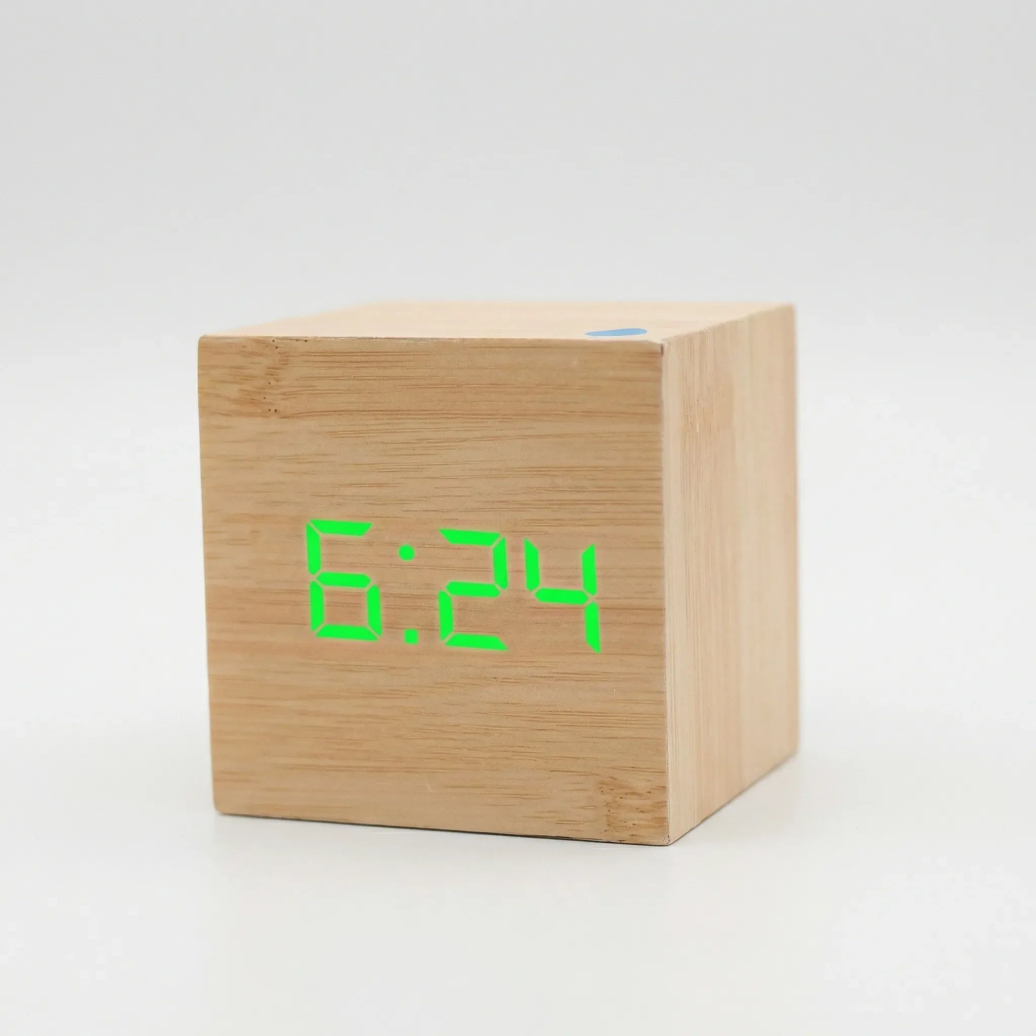 LumiTick - Horloge numérique carrée compacte