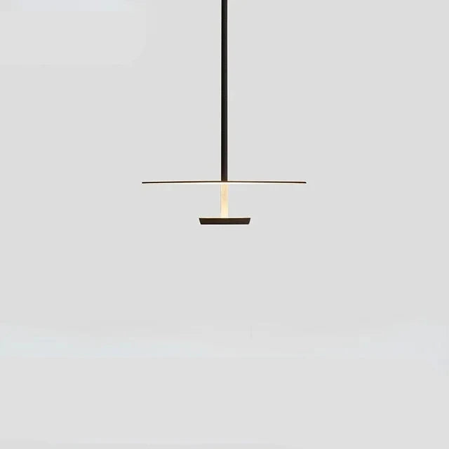 Lampe à suspension Lunara Arc pour intérieurs de maison contemporains