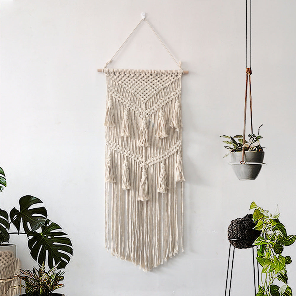 Décoration murale en macramé avec franges créatives