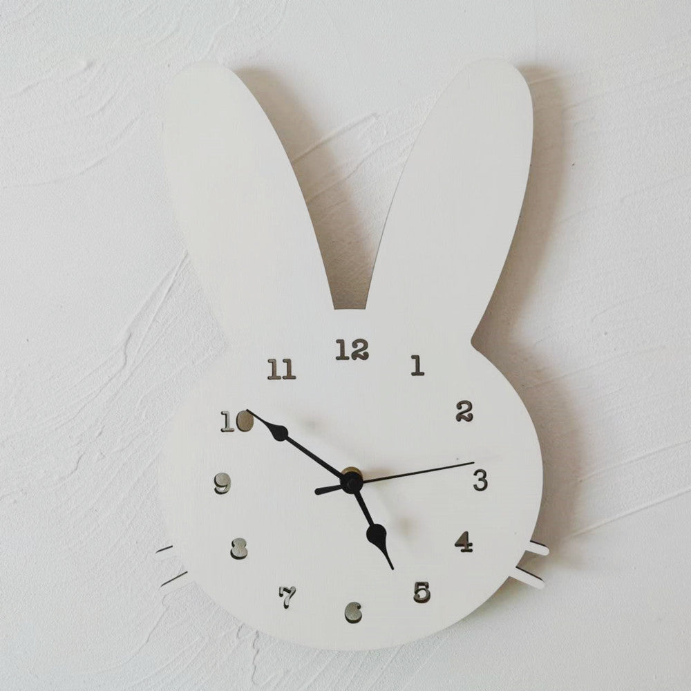 Horloge murale de lapin nordique | Conception moderne en bois